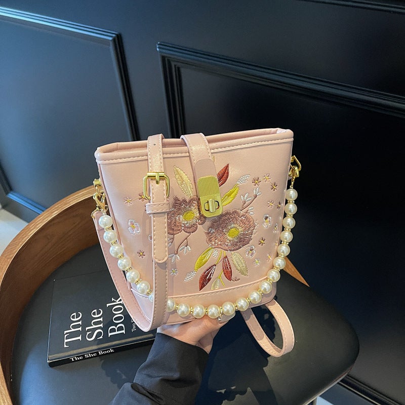 Guofeng Embroidery Hand Carrying Bucket Bag Women'S Fashion Trendy Shoulder Bag New Chinese-Style Portable Crossbody Bag - Image 2