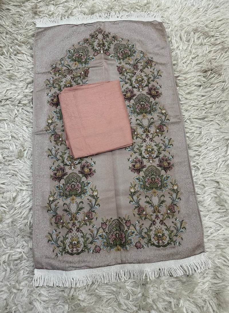 Embroidered jacquard prayer rug with Jalal open prayer sheet - Image 1