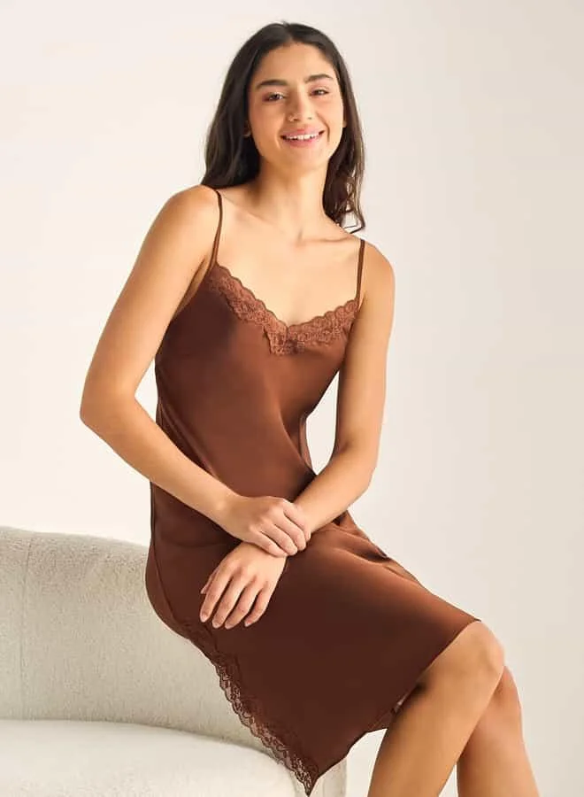 Splash FAV Set of 2 - Lace Detail Slip Dress with Slit