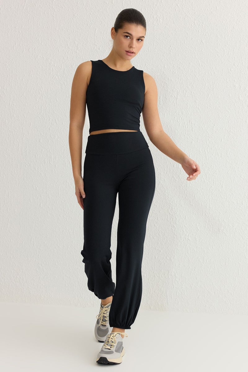 trendyol Black Brushed Soft Fabric Reflector Printed Sports Knitted Toolable Sweatpants - Image 1