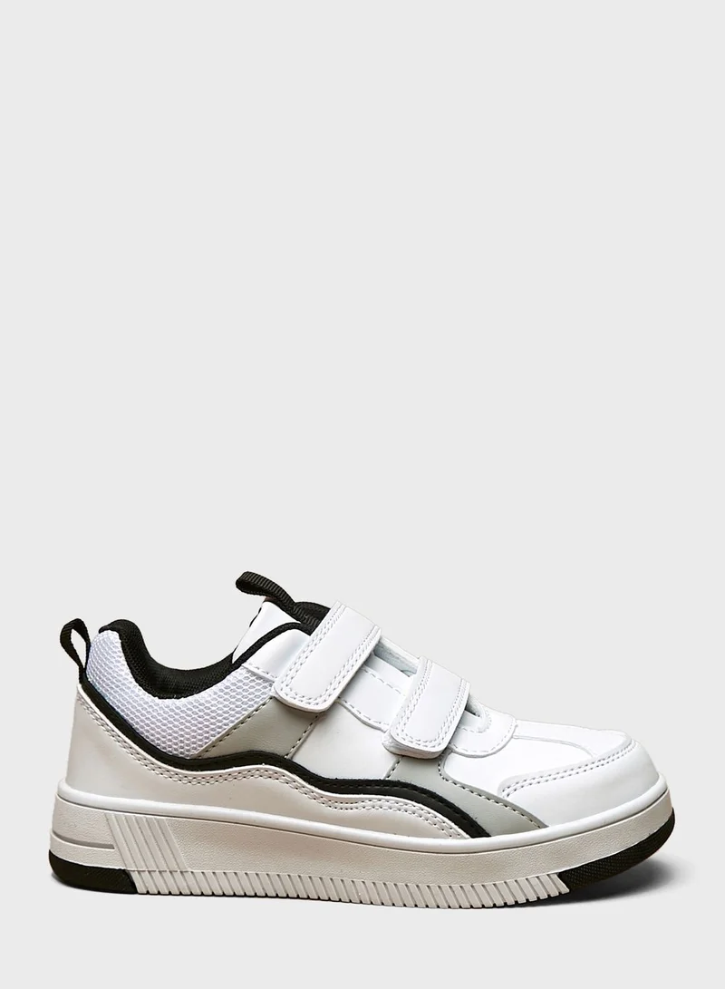 shoexpress Kids Low Top Velcro Sneakers