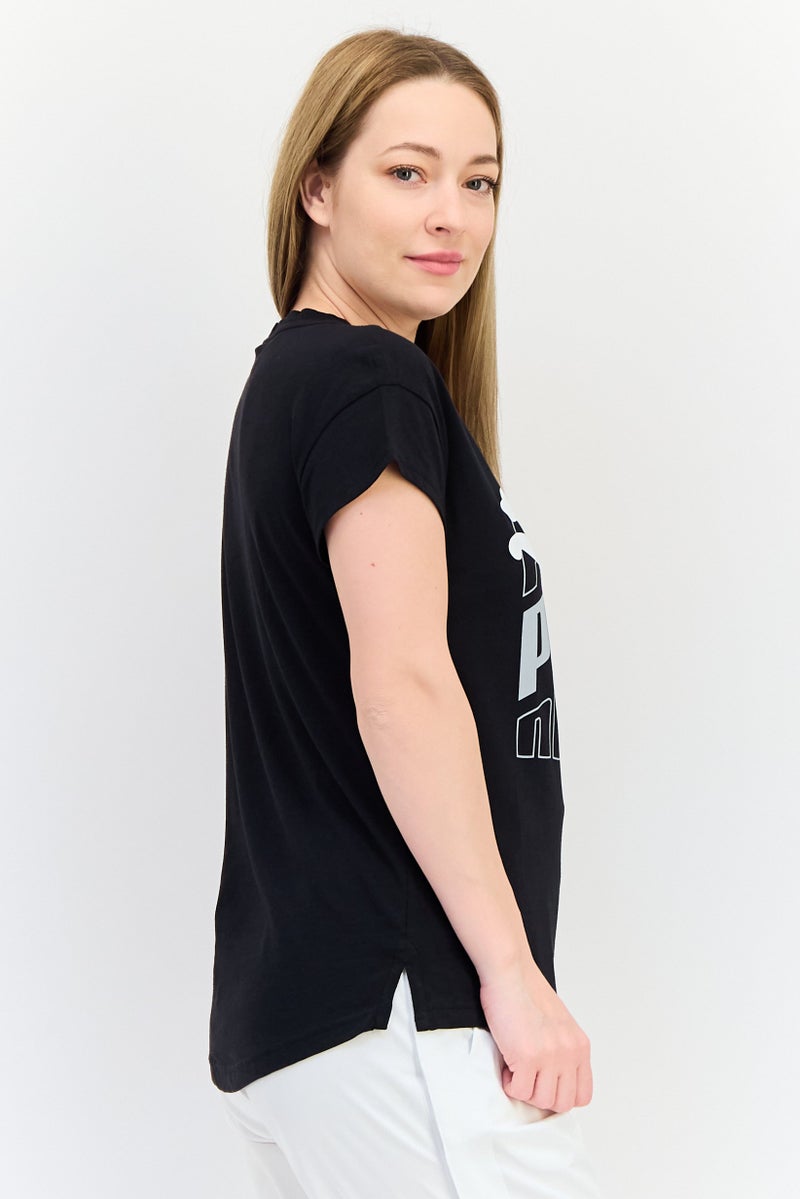 PUMA تي شيرت نسائي بقصة عادية بأكمام قصيرة، أسود - Image 4