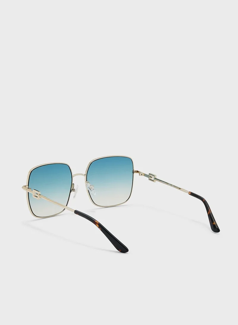 GUESS Square Cool Sunglasses