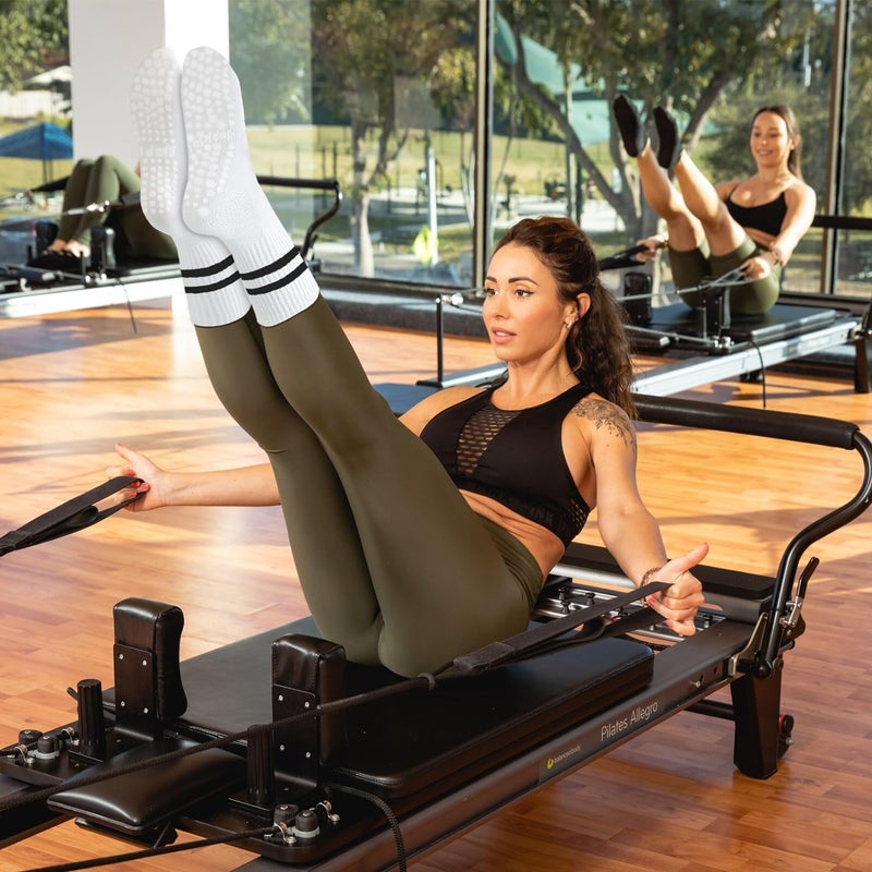 BLONGW Pilates Socks for Women, Non Slip Grip Socks for Yoga, Barre, Hospital, Grippy Socks Womens Gifts Home Workout Dance Ballet Gym Outfits Sticky Barefoot Slipper Non Skid White Socks, 4 Pack - Image 2