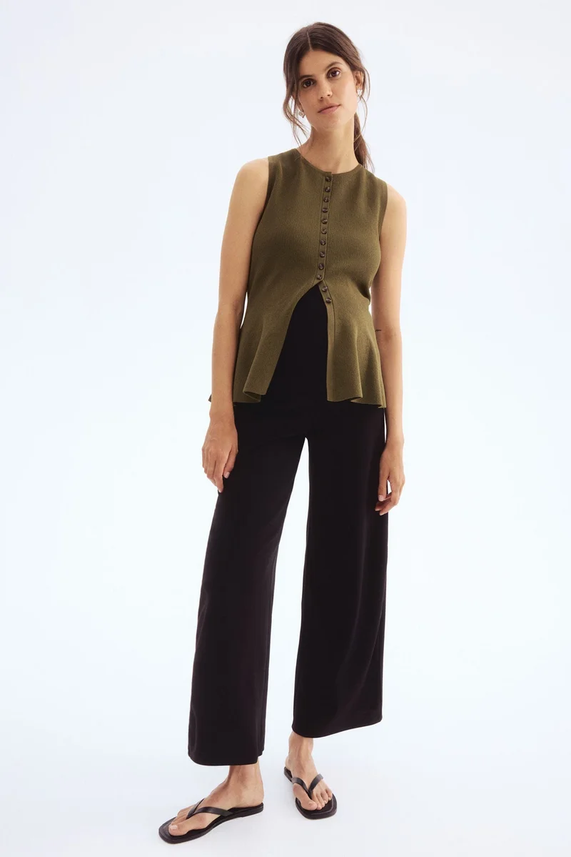 اتش اند ام بنطلون من تشكيلة ماما واسع