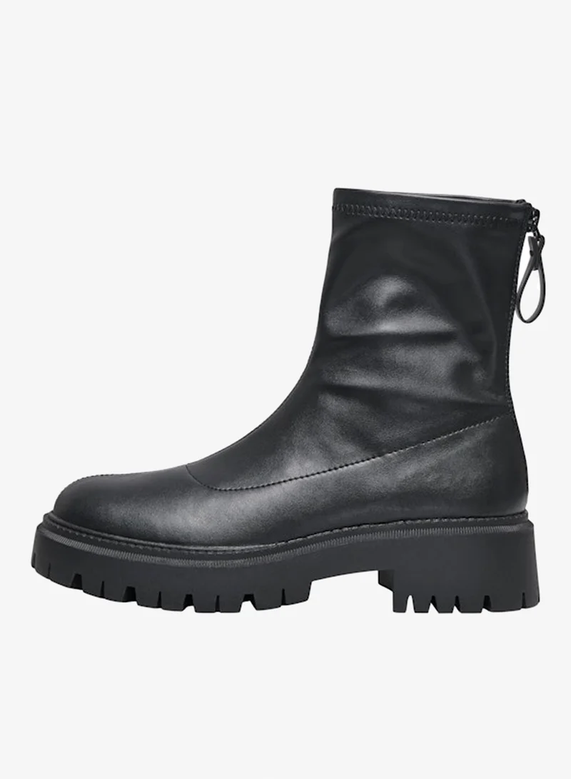 ONLY Onllizzo Ankle Zipper Sock Boots