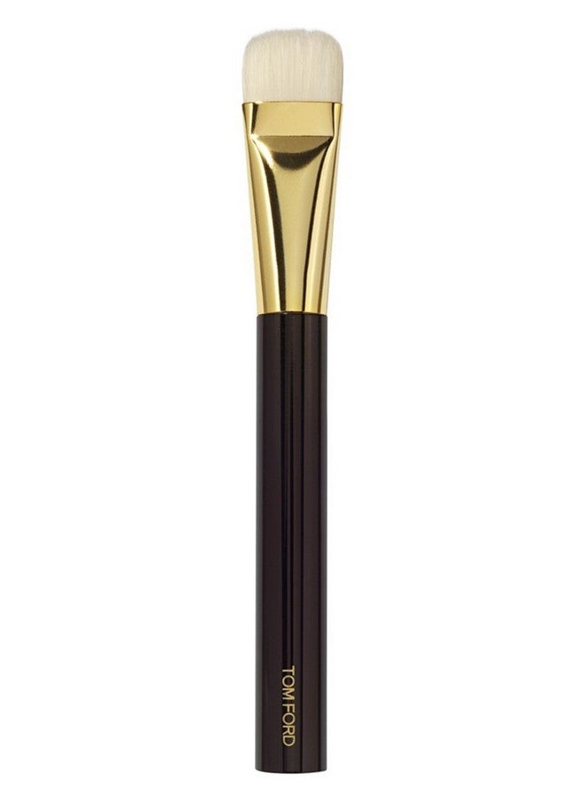 Tom Ford Shade And Illuminate Brush By Tom Ford