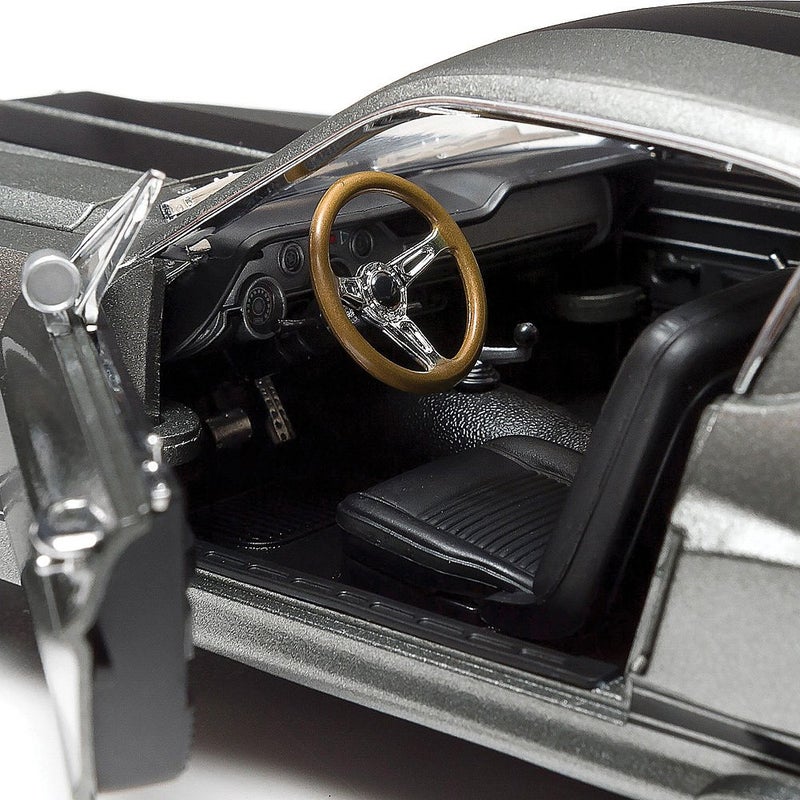 Greenlight Gone in 60 Seconds (2000) 1967 Ford Mustang Eleanor Vehicle (1:18 Scale) - Image 3