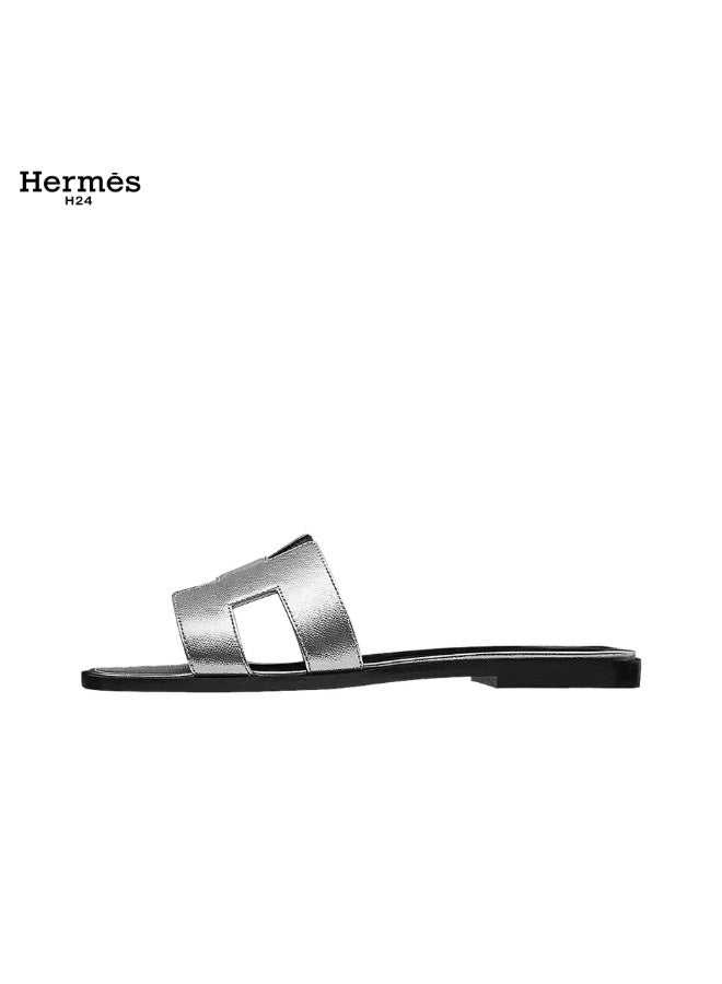 Hermes H24 حذاء مسطح مفتوح من الأمام من جلد العجل من Hermes H24 Oran، بنمط H، للنساء، صيفي، فضي - Image 4