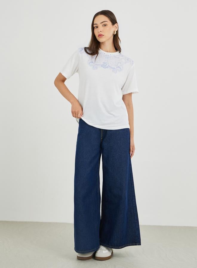 تايك تو تيشيرت مطبوع برسومات مقاس عادي - Image 2