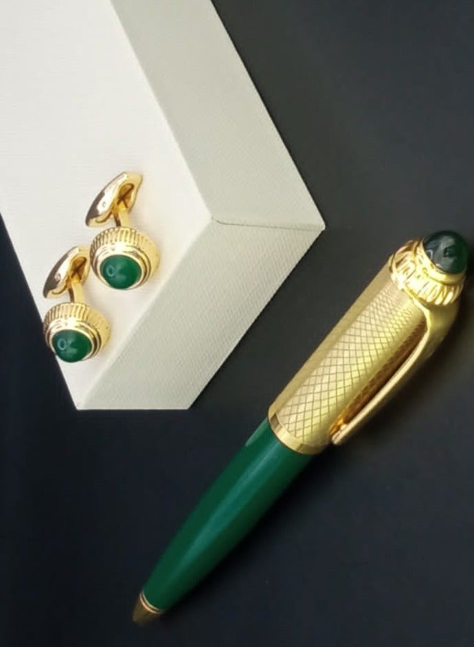 A luxurious and elegant pen and cufflink set with a box