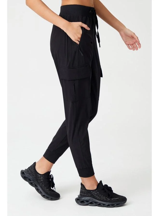 Los Ojos Women's Black Elastic Waist and Cuffed Jogger Pants.