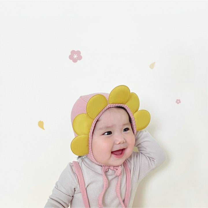 25 Spring New Korean Version Of Children'S Suspenders Ins Baby High Elastic Pp Pants Children'S Leggings Hat Suit - Image 1