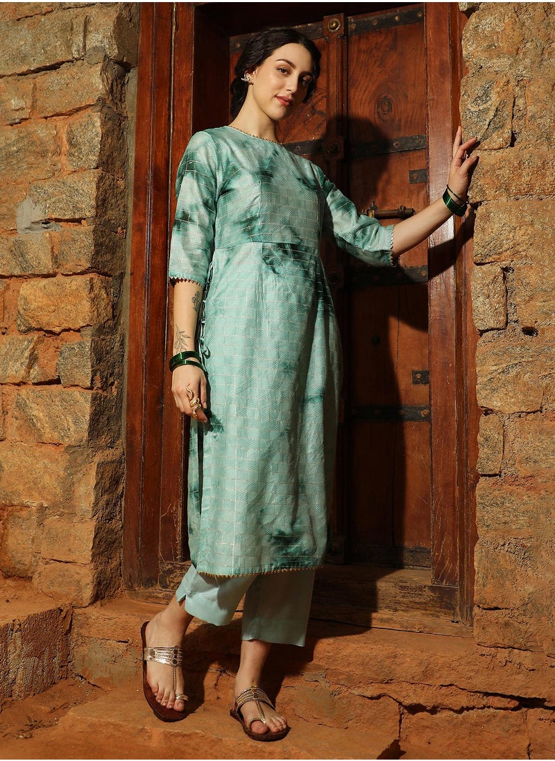  قصة - Women's Forest Green Tie-Dye Kurta With Trousers - Image 1