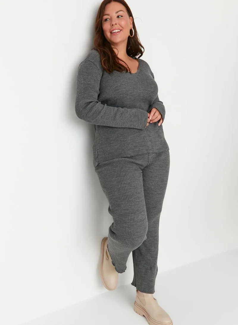 Trendyol Curve V-Neck Knitted Top & Flare Pants Set