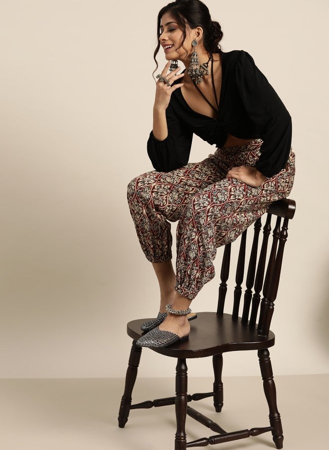SASSAFRAS Maroon & Off-White Printed Joggers for Women - Image 2