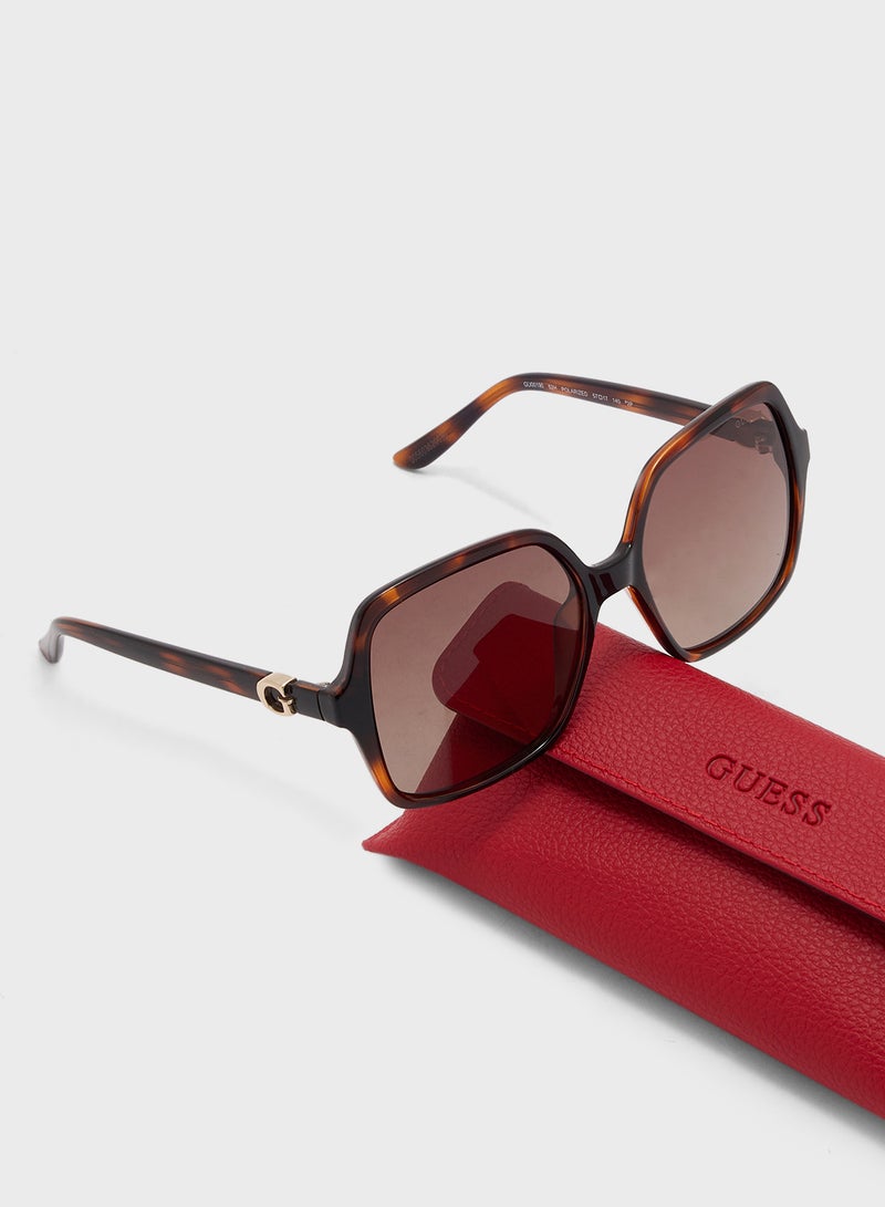 GUESS Oversized Sunglasses - Image 5