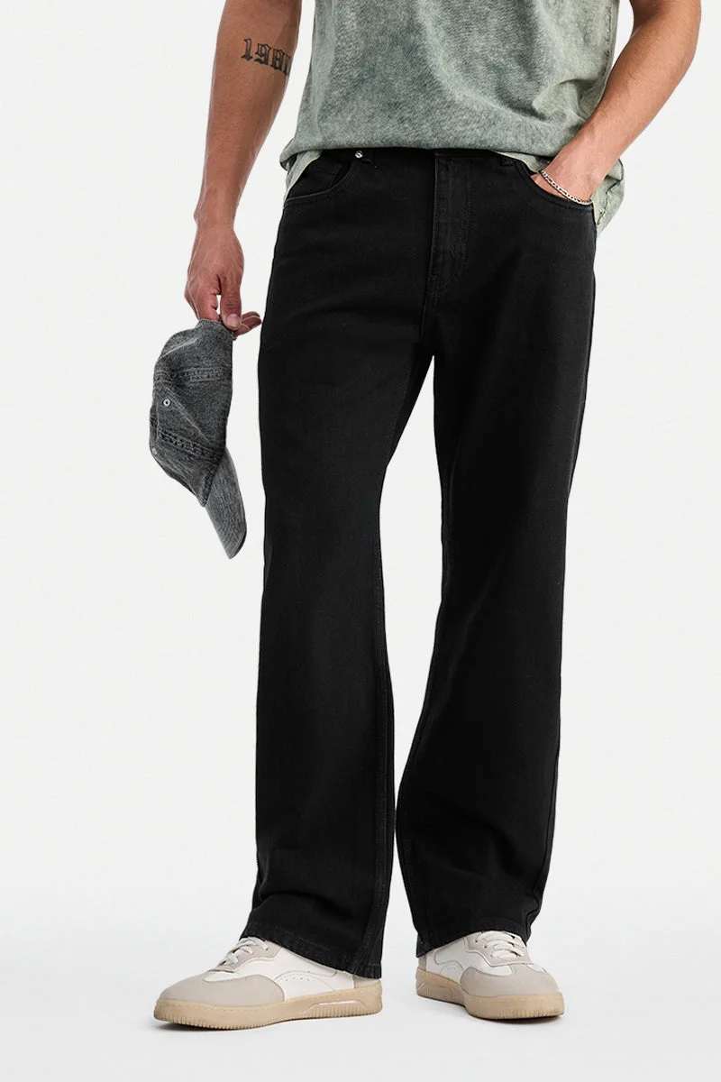 سنيتش Black Solid Straight Fit Casual Jeans