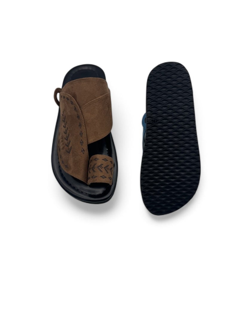 AL Fanoos Classic Arabic Slippers  - Image 2