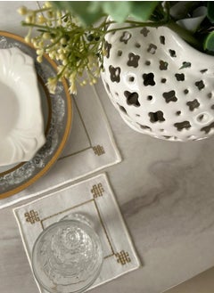 Generic A decorative tablecloth set for the dining table made of linen consisting of 3 pieces  - Image 2