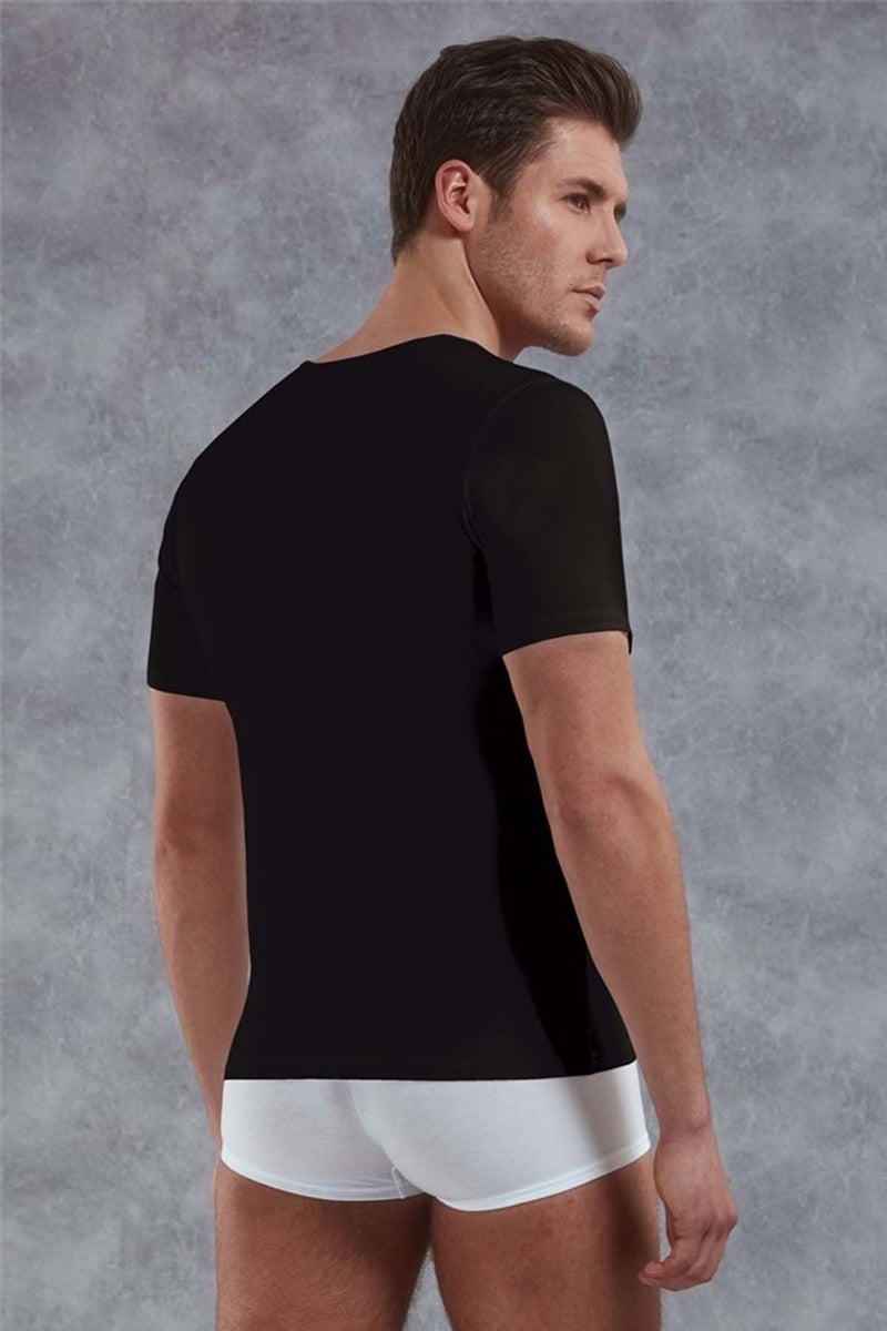Black Men's T-Shirt 2820