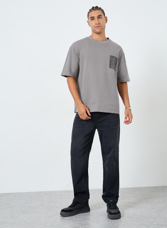 ستايلي تيشيرت واسع بطبعة جرافيك - Image 2