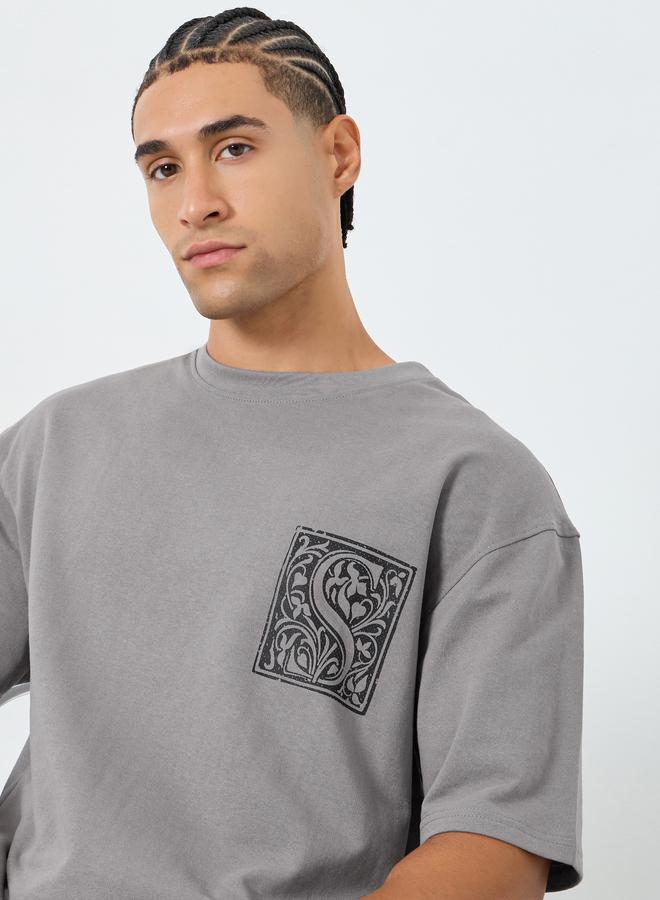 ستايلي تيشيرت واسع بطبعة جرافيك - Image 1