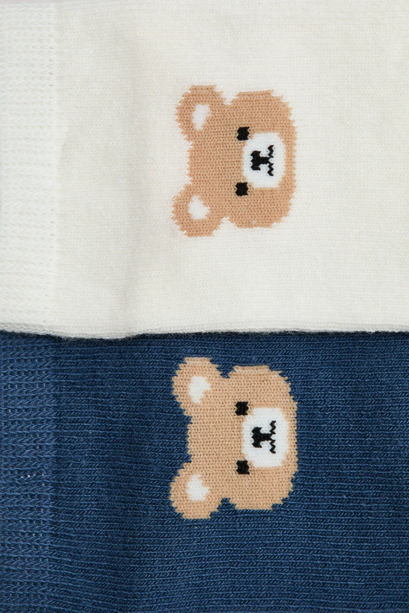 اتش اند ام عبوة من 4 جوارب قصيرة