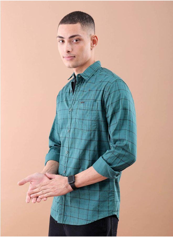 The Indian Garage Co Men Slim Fit Checkered Full Sleeves Spread Collar Casual Shirt  - Image 4