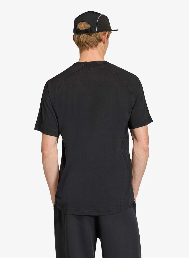 اديداس اوريجينالز تي شيرت كت لاين ريجولار