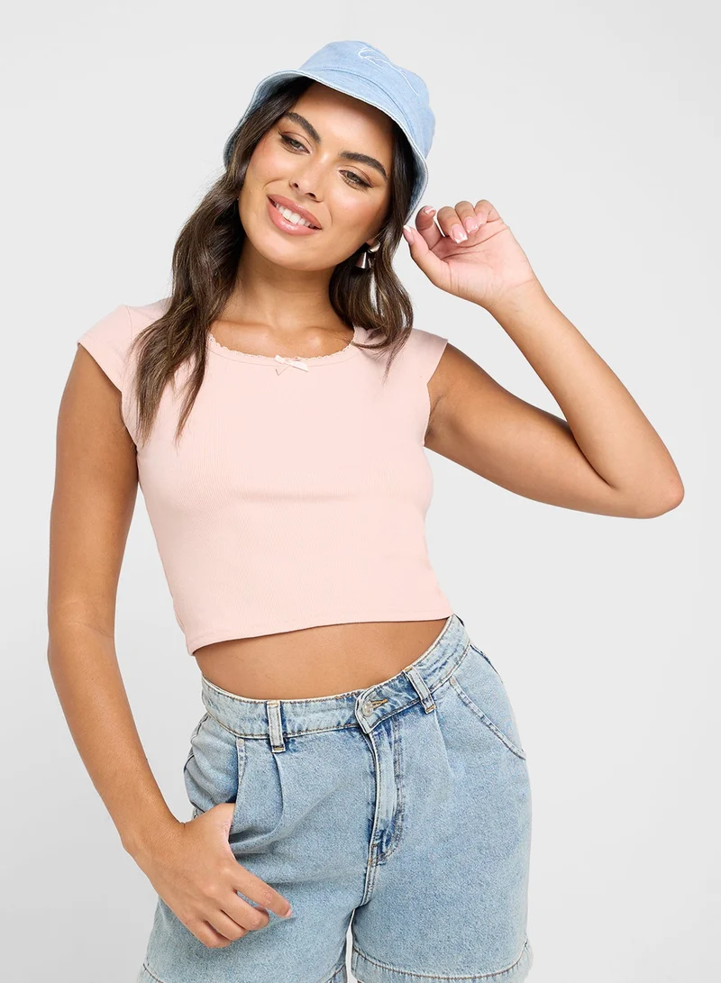 Lace Trim Ribbed Fitted T-Shirt