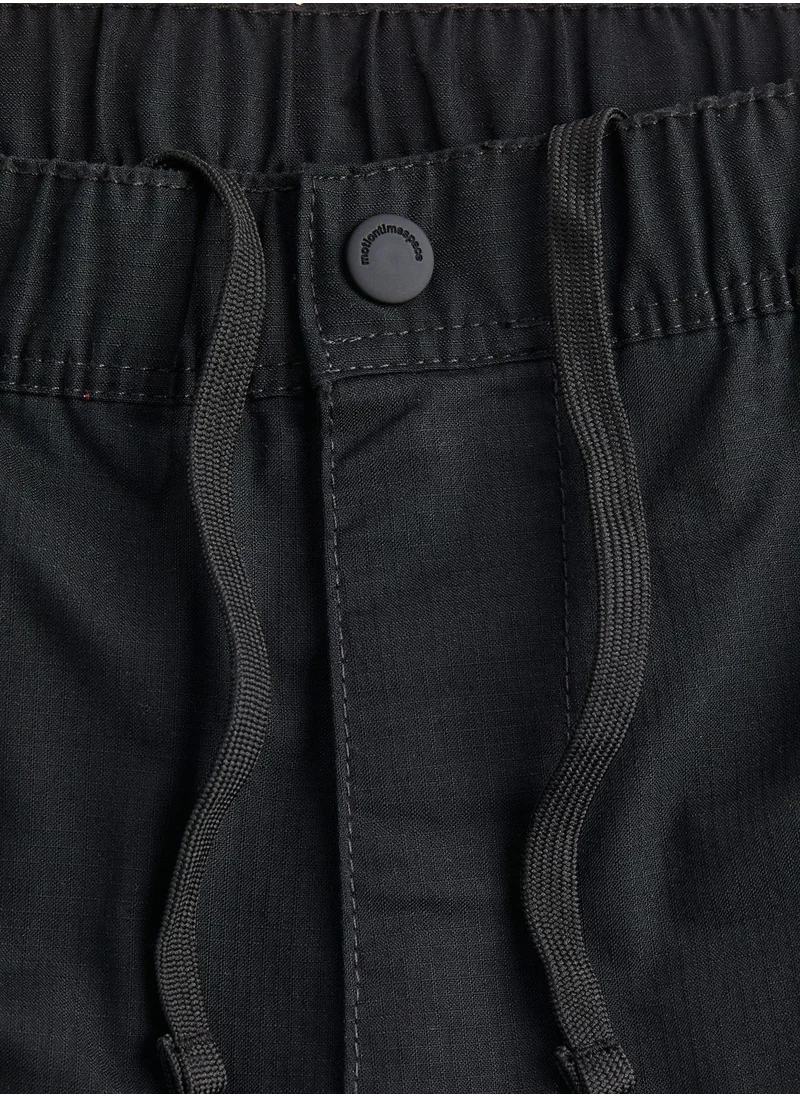H&M Essential Regular Fit Cargo Trousers
