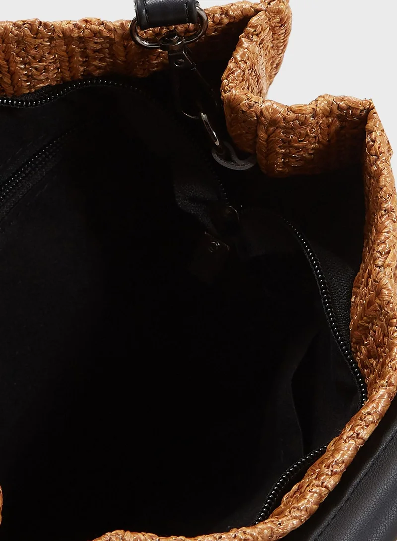 Ginger D - Ring Handle Tote