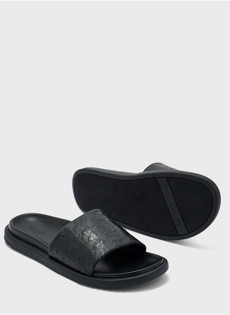 Casual Slides