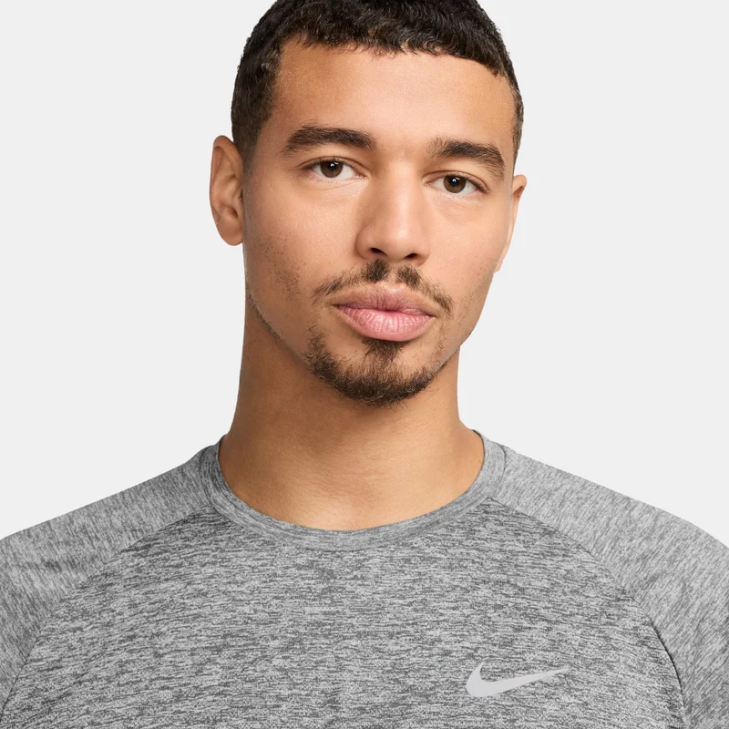 Nike Men's Stride Dri-FIT ADV Running Top