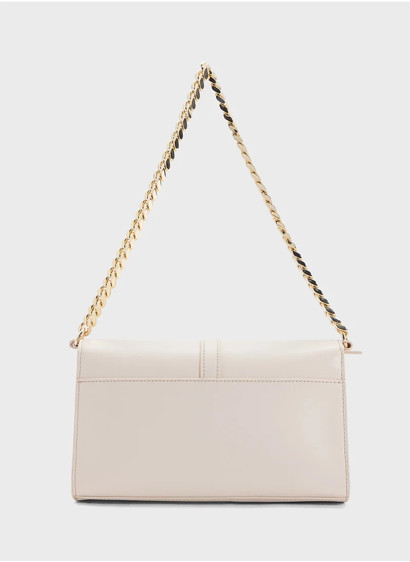 TOMMY HILFIGER HERITAGE CONVERTIBLE CROSSBODY BAG WITH CHAIN