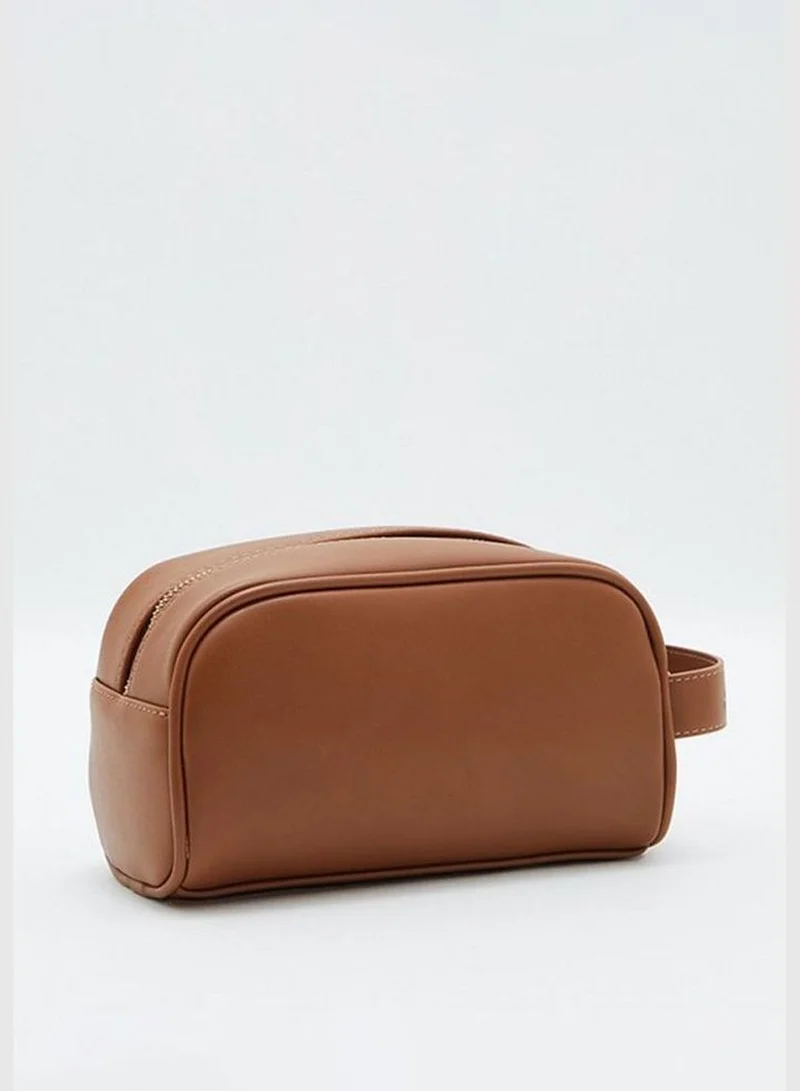 Aeropostale Zipper Toiletry Bags
