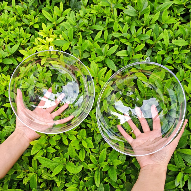 YOZIEMQ Acrylic Hollow Ball, Clear Plastic Fillable Ornaments Ball, DIY Clear Plastic Balls for New Years Present,Xmas Tree,Home Decoration,Wedding,Party (7.87inch/5PCS) - Image 2