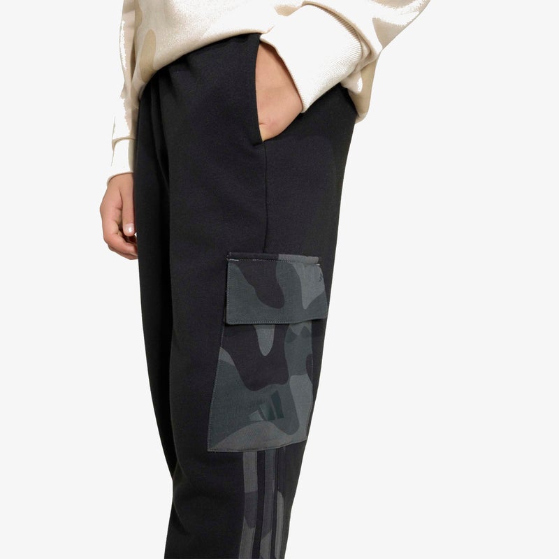 Adidas SEASONALS CAMO Joggers - Image 5