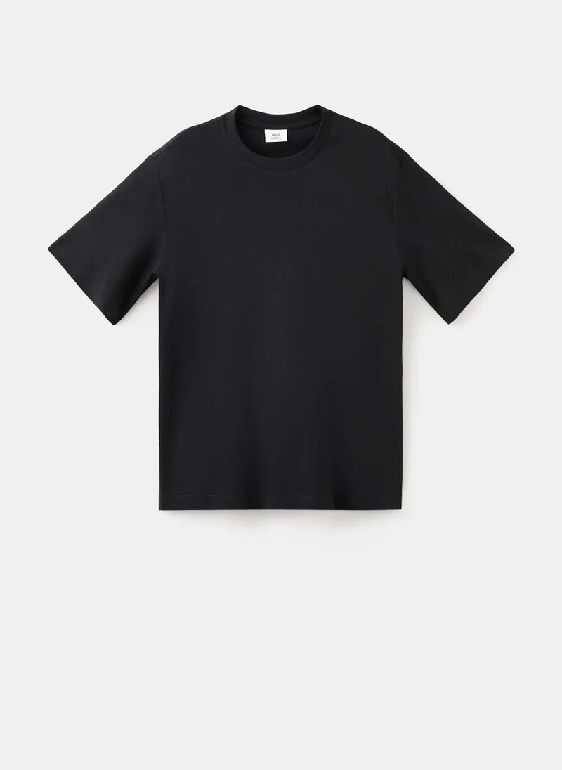 Mango Man 99-NEGRO Regular Fit T-Shirt 200Gsm for Men | Best Price UAE