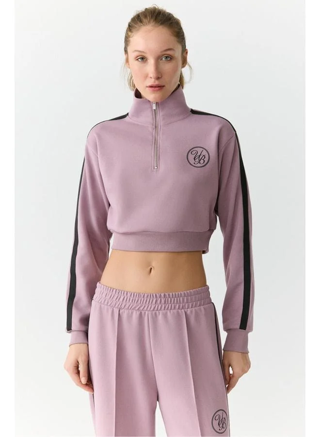 Urban Beat HELENA Women's Zippered Stand-Up Collar Crop Sweatshirt with Small Printed Motifs in Dusty Rose.