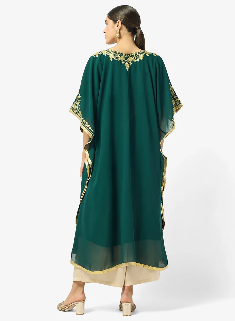 ARABIAN CLOSET Gold Embroidered V-Neckline Kaftan