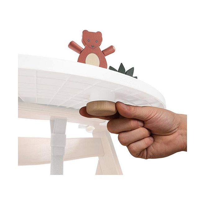 hauck دب هزّ اللعب من هاوك، لعبة رَتْل خشبية لتطوير الحواس، ملحق للعب على الكرسي العالي، 10 أشهر فما فوق، 19.5 × 11 × 13 سم - متعدد الألوان - Image 4