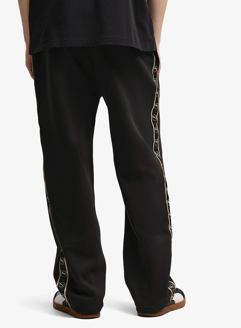 PUMA Essential Elevated Tape Sweatpants - Image 2