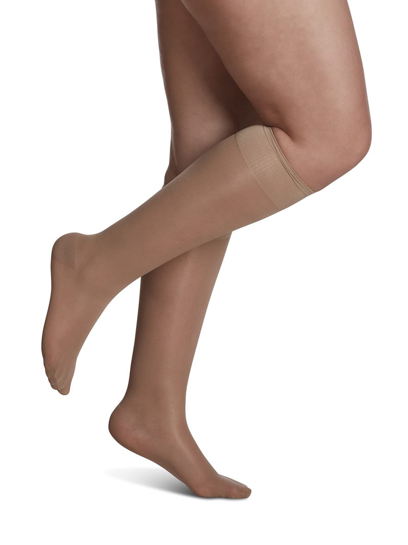 SIGVARIS Women's Sheer Fashion Closed Toe Calf Height - 15-20mmHg Weight Compression Hose - Lightweight & Breathable in Soft Stretch Fabric for Comfortable Everyday Wear - Golden - B (Medium) - Image 2