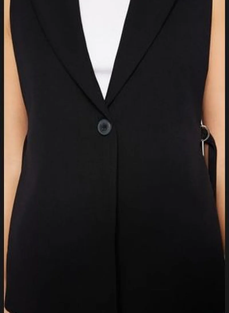 trendyol Black Fitted Woven Vest TWOAW23YE00032