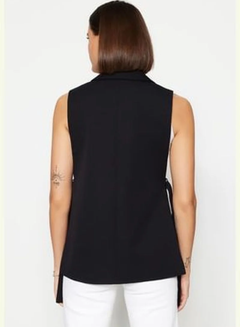 trendyol Black Fitted Woven Vest TWOAW23YE00032