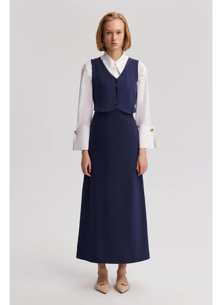 تاتشي Mother of Pearl Button Detailed Vest