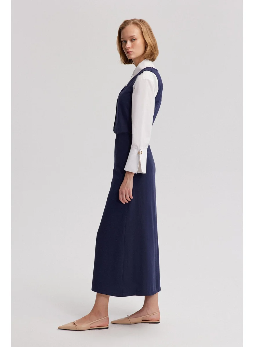 تاتشي Mother of Pearl Button Detailed Vest