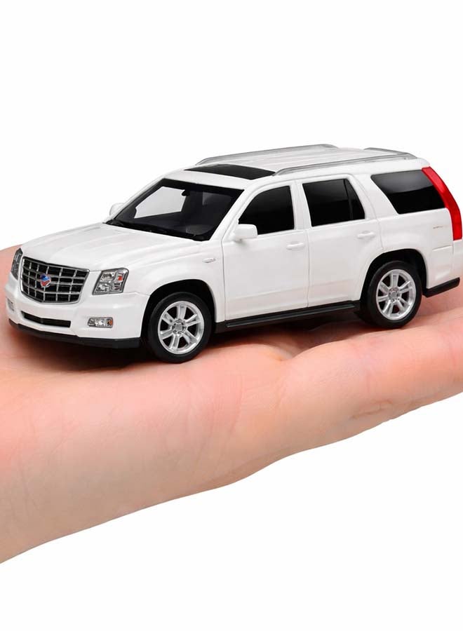 Welly 1:60 Die-Cast Cadillac Escalade 2017 – White SUV Toy Car for Kids & Collectors - Image 3